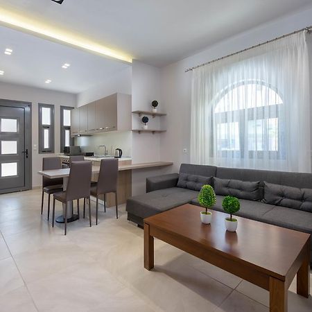 Lardos Luxury Apartments Экстерьер фото